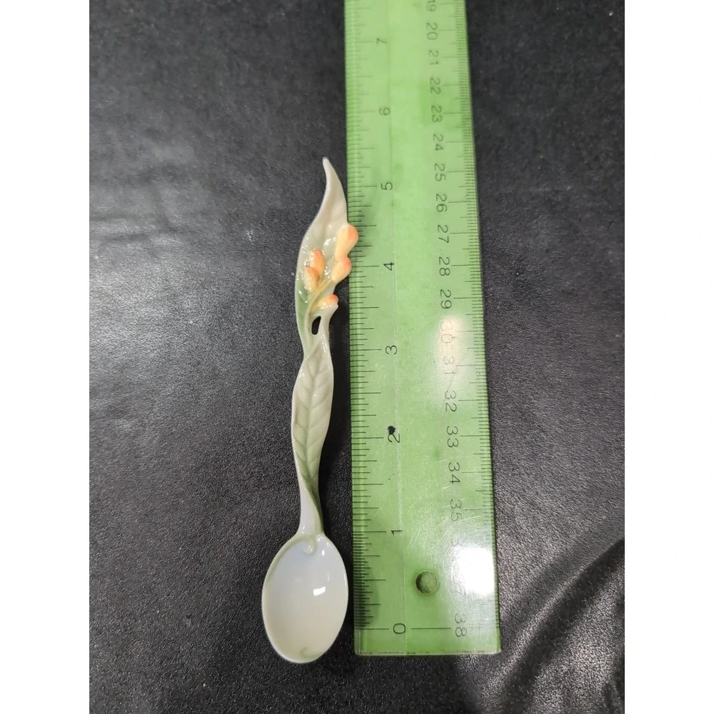 Franz Sculptured Porcelain Spoon FZ00827, Tropical Blossoms Plumeria Design, Art
